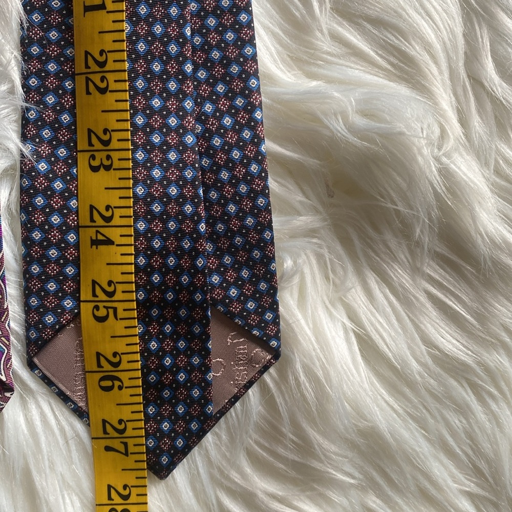 3 All Silk Christian Dior Ties - Picture 10 of 11